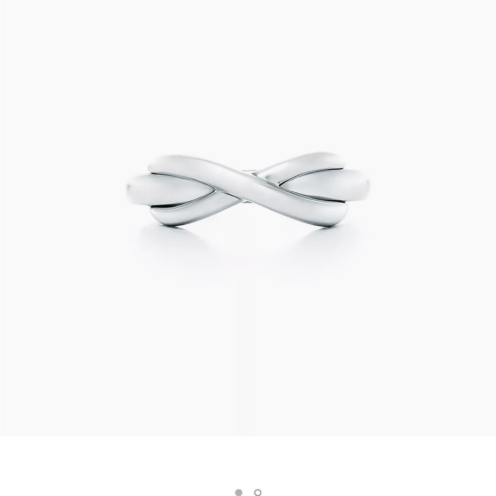 Tiffany & Co Sterling Silver Infinity Ring size 7